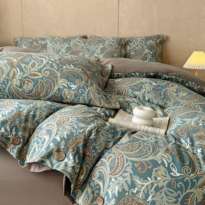 91家纺网 家纺一手货源 找家纺 果洋家纺 2025新款水洗双层纱复古纽扣款轻奢风小碎花系列四件套 凤舞蓝