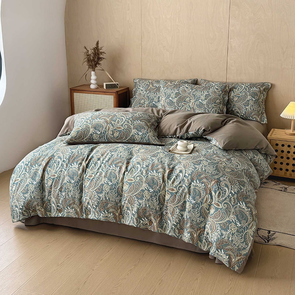 91家纺网 家纺一手货源 找家纺 果洋家纺 2025新款水洗双层纱复古纽扣款轻奢风小碎花系列四件套 凤舞蓝