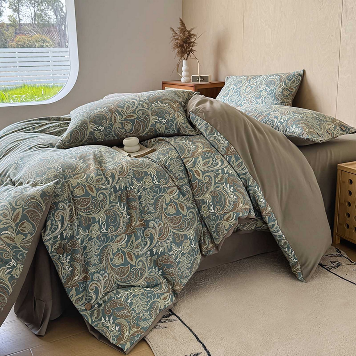 91家纺网 家纺一手货源 找家纺 果洋家纺 2025新款水洗双层纱复古纽扣款轻奢风小碎花系列四件套 凤舞蓝