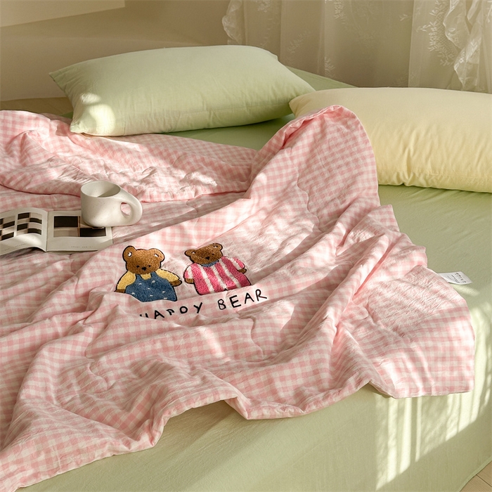 91家纺网 家纺一手货源 找家纺 （总）洋铭区（原狠狠爱） 2025新款卡通毛巾绣水洗棉夏被夏凉被空调被四件套