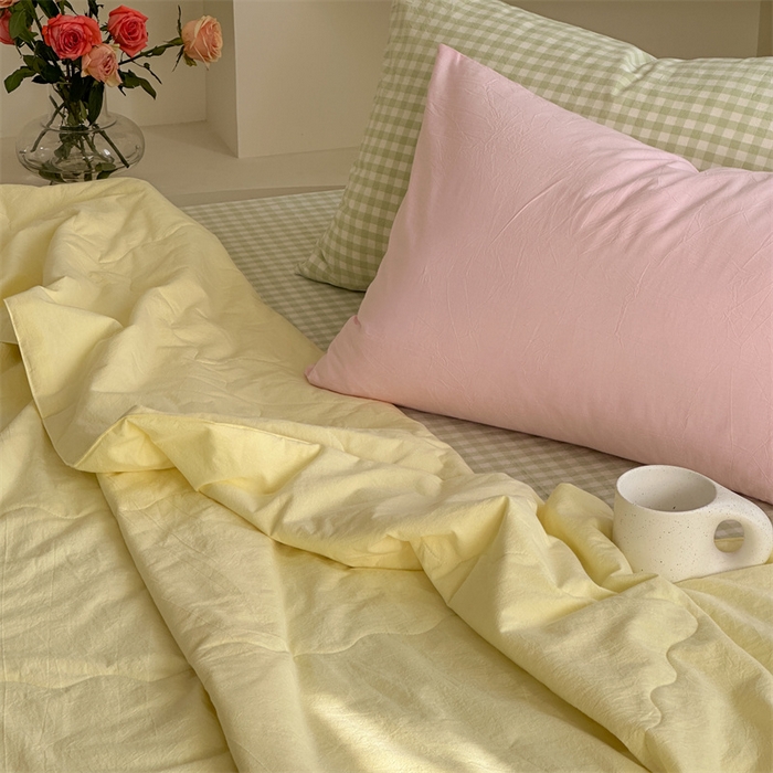 91家纺网 家纺一手货源 找家纺 洋铭区（原狠狠爱） 2025新款卡通毛巾绣水洗棉夏被夏凉被空调被四件套 兔兔宝贝