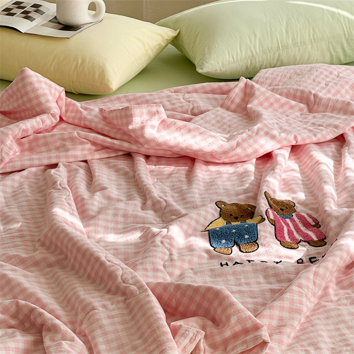 91家纺网 家纺一手货源 找家纺 （总）洋铭区（原狠狠爱） 2025新款卡通毛巾绣水洗棉夏被夏凉被空调被四件套