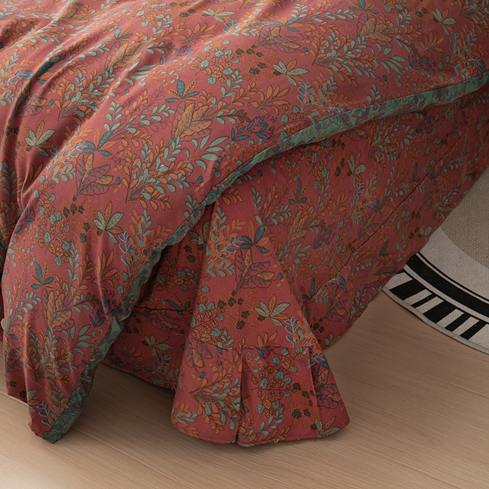 91家纺网 家纺一手货源 找家纺 果洋家纺 2025新款水洗双层纱复古纽扣款轻奢风小碎花系列四件套 花花世界-红