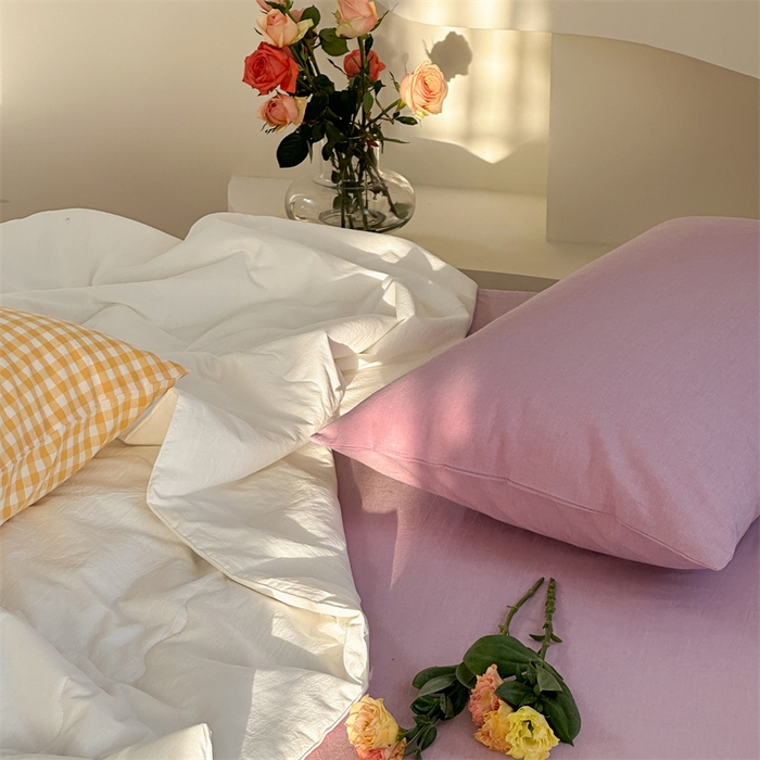 91家纺网 家纺一手货源 找家纺 洋铭区（原狠狠爱） 2025新款卡通毛巾绣水洗棉夏被夏凉被空调被四件套 樱桃甜甜