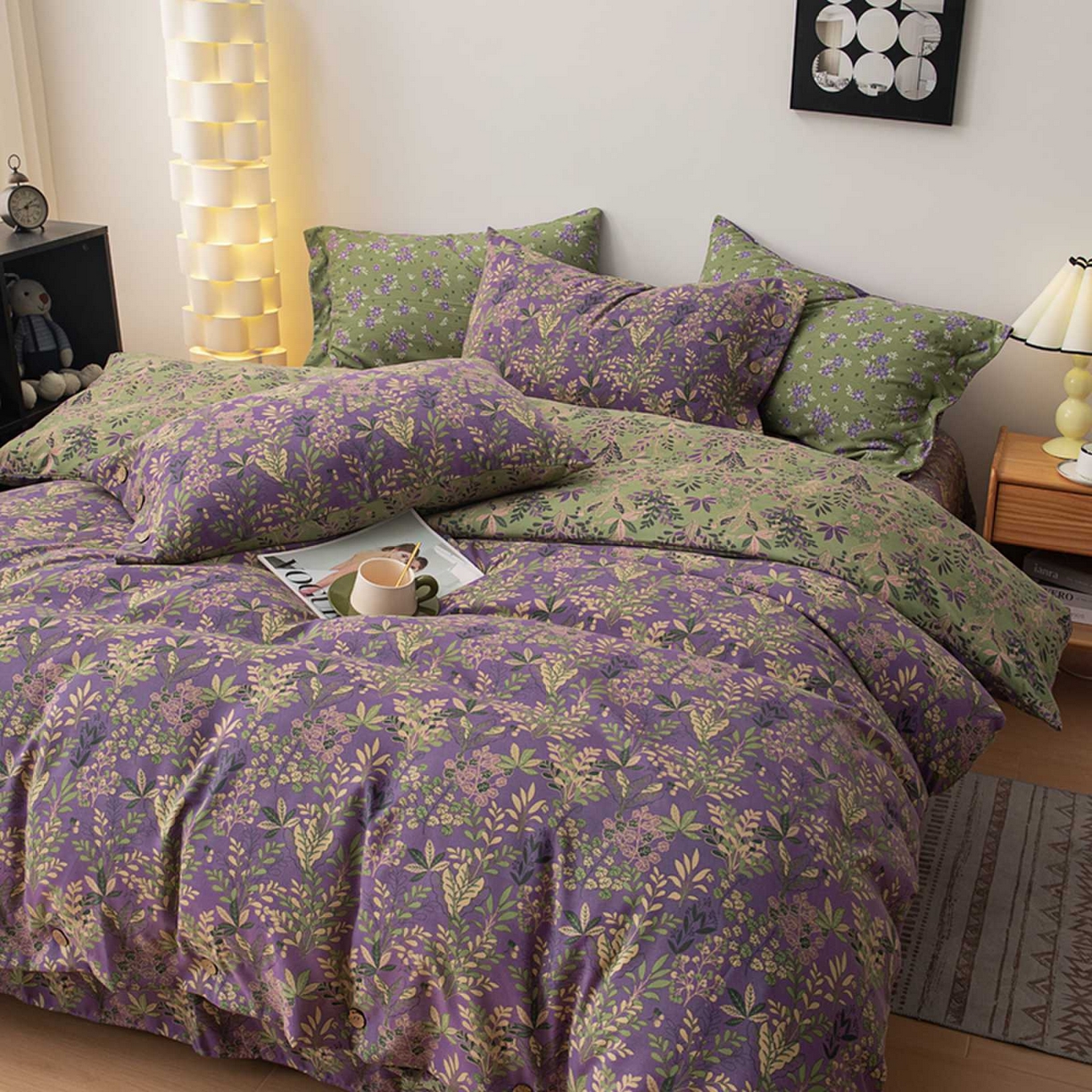 91家纺网 家纺一手货源 找家纺 果洋家纺 2025新款水洗双层纱复古纽扣款轻奢风小碎花系列四件套 花花世界-紫