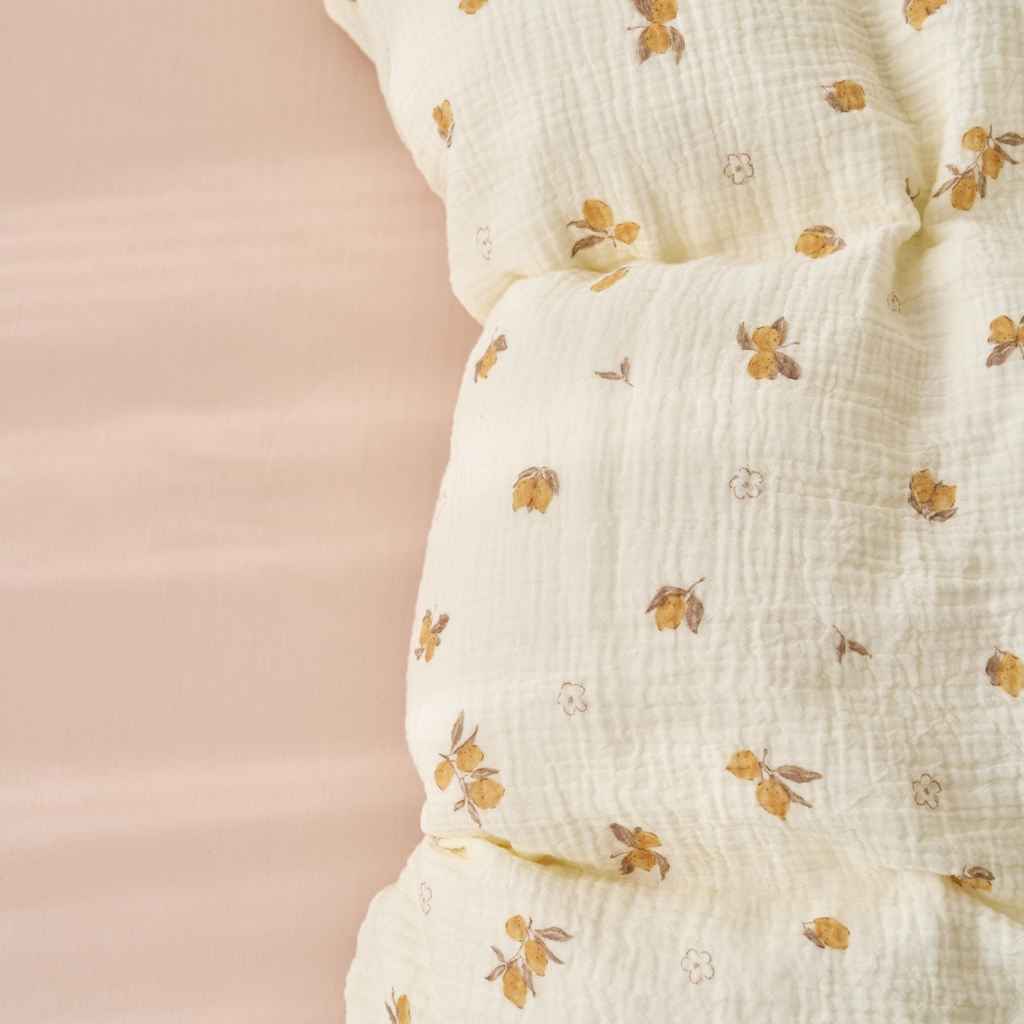 91家纺网 家纺一手货源 找家纺 洋铭区（原狠狠爱） 2025新款全棉纯棉皱皱纱四件套 鹅黄小花