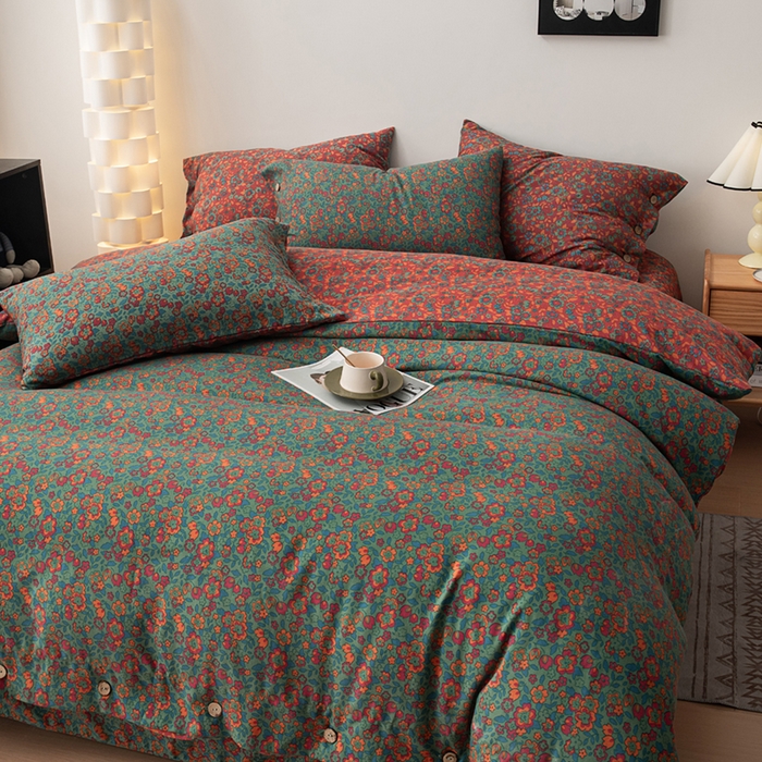 91家纺网 家纺一手货源 找家纺 果洋家纺 2025新款水洗双层纱复古纽扣款轻奢风小碎花系列四件套 花间物语