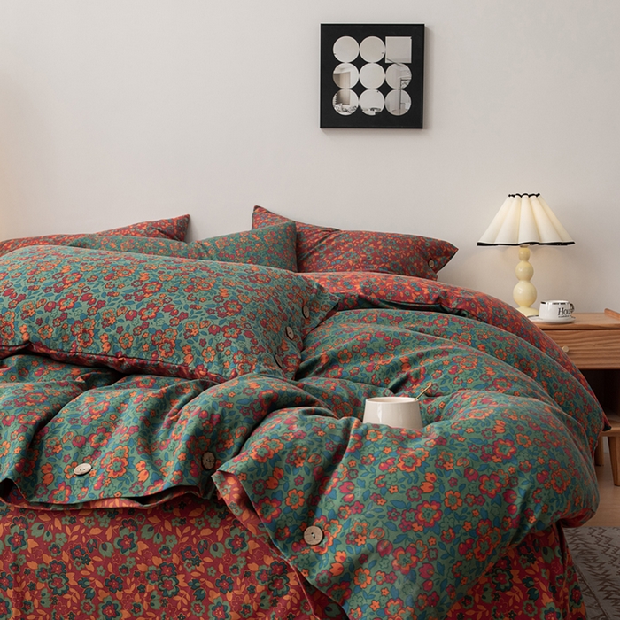 91家纺网 家纺一手货源 找家纺 果洋家纺 2025新款水洗双层纱复古纽扣款轻奢风小碎花系列四件套 花间物语