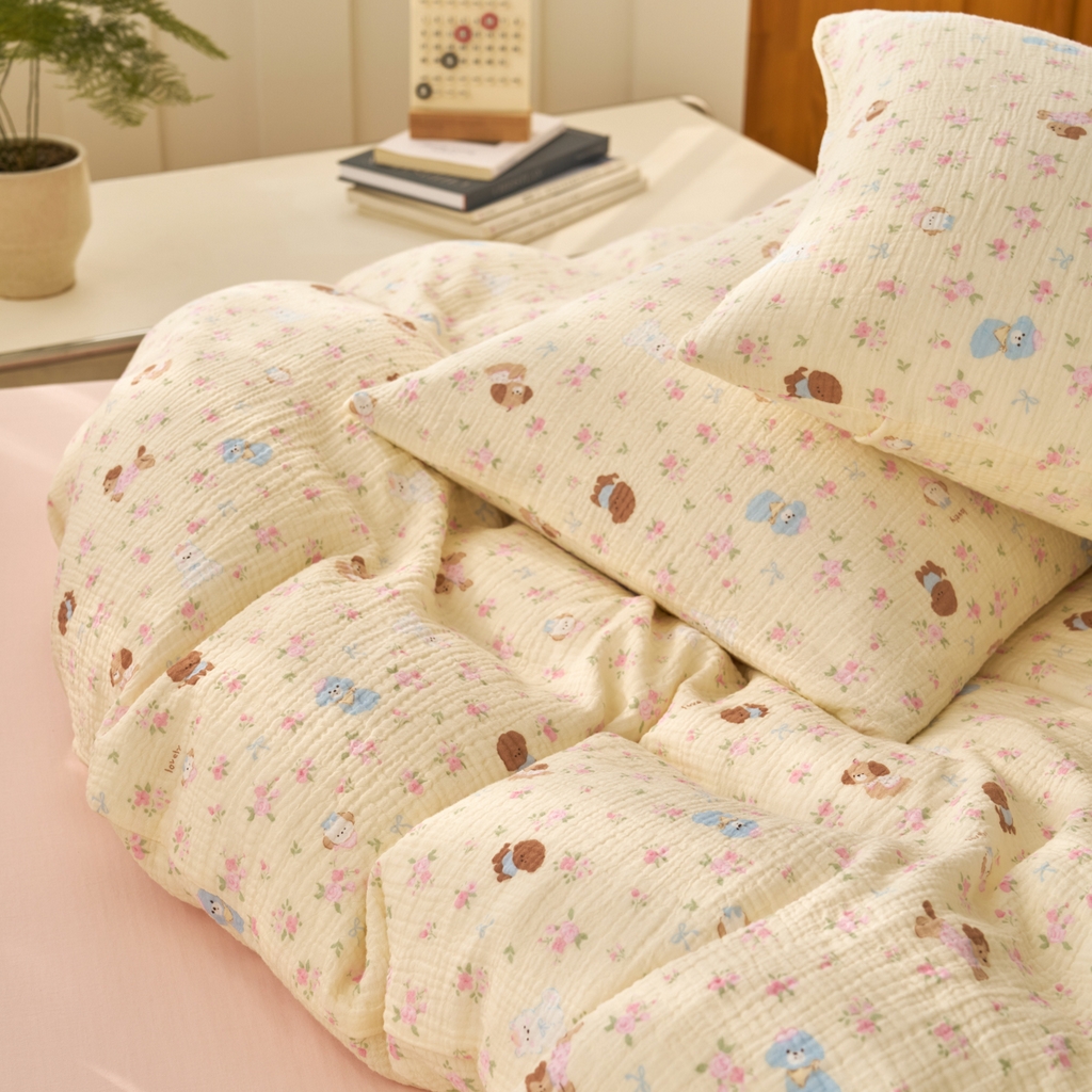 91家纺网 家纺一手货源 找家纺 洋铭区（原狠狠爱） 2025新款全棉纯棉皱皱纱四件套 小狗花园