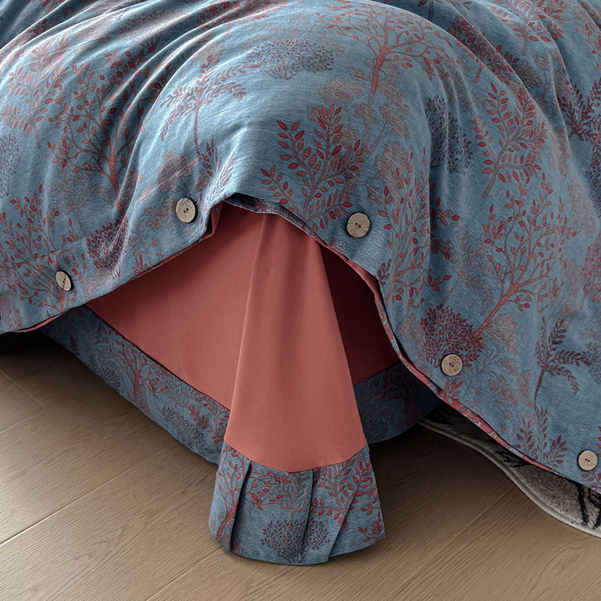 91家纺网 家纺一手货源 找家纺 果洋家纺 2025新款水洗双层纱复古纽扣款轻奢风小碎花系列四件套 森林奇缘