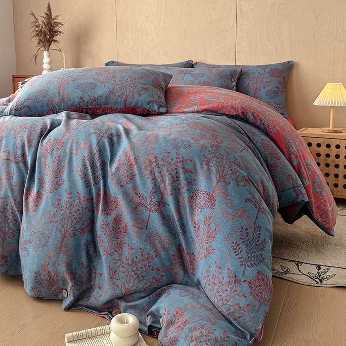 91家纺网 家纺一手货源 找家纺 果洋家纺 2025新款水洗双层纱复古纽扣款轻奢风小碎花系列四件套 森林奇缘