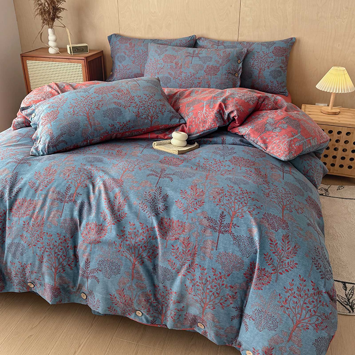 91家纺网 家纺一手货源 找家纺 果洋家纺 2025新款水洗双层纱复古纽扣款轻奢风小碎花系列四件套 森林奇缘