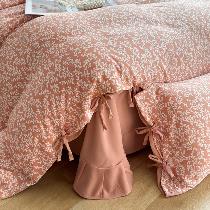 91家纺网 家纺一手货源 找家纺 果洋家纺 2025新款水洗双层纱复古纽扣款轻奢风小碎花系列四件套 金枝玉叶-藕粉