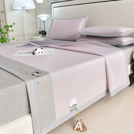 小牛席业 2025新款条纹爱家熊猫冰丝席 粉色
