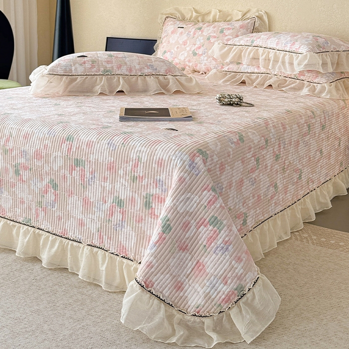 91家纺网 家纺一手货源 找家纺 （总）蓝邻家纺 2025春夏新款全棉纯棉双层纱织带款床盖-场景二