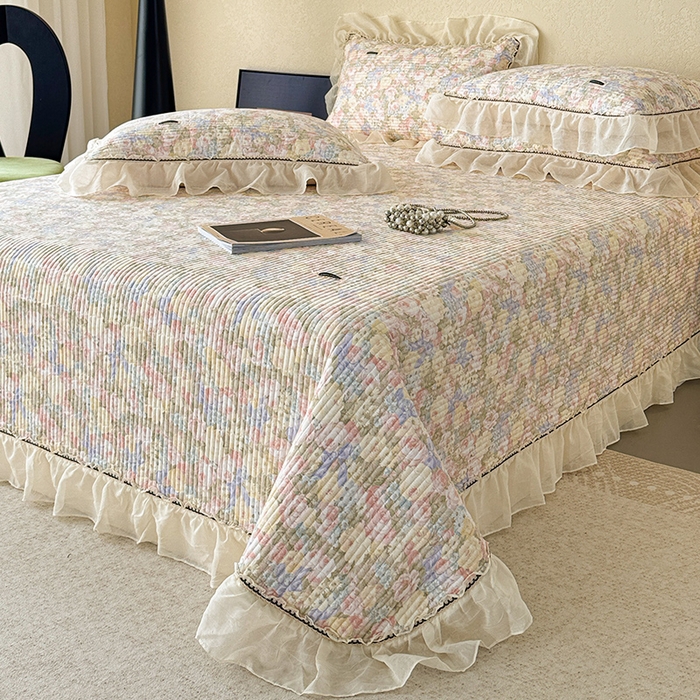 91家纺网 家纺一手货源 找家纺 （总）蓝邻家纺 2025春夏新款全棉纯棉双层纱织带款床盖-场景二