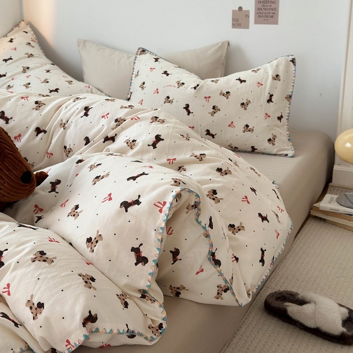 91家纺网 家纺一手货源 找家纺 洋铭区（原狠狠爱） 2025新款小清新全棉纯棉双层纱四件套 快乐狗狗