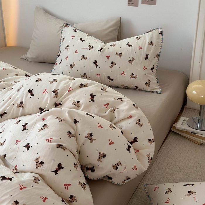 91家纺网 家纺一手货源 找家纺 洋铭区（原狠狠爱） 2025新款小清新全棉纯棉双层纱四件套 快乐狗狗