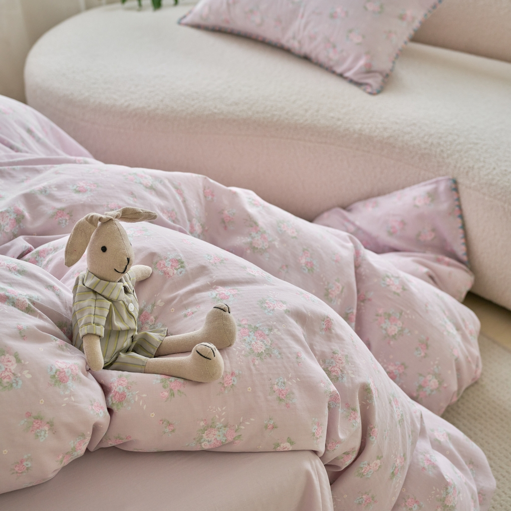 91家纺网 家纺一手货源 找家纺 洋铭区（原狠狠爱） 2025新款A类全棉双层纱四件套 萝兰紫花