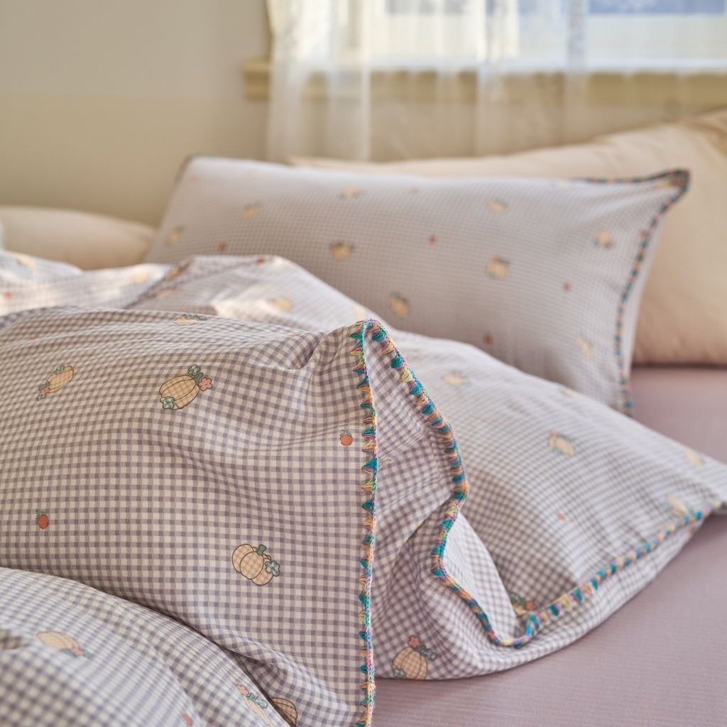 91家纺网 家纺一手货源 找家纺 洋铭区（原狠狠爱） 2025新款A类全棉双层纱四件套 紫格果香