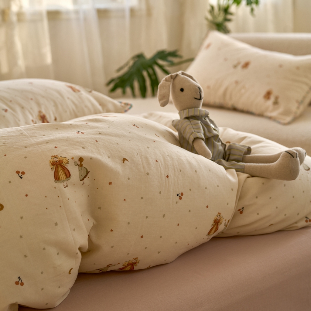 91家纺网 家纺一手货源 找家纺 洋铭区（原狠狠爱） 2025新款A类全棉双层纱四件套 月儿公主