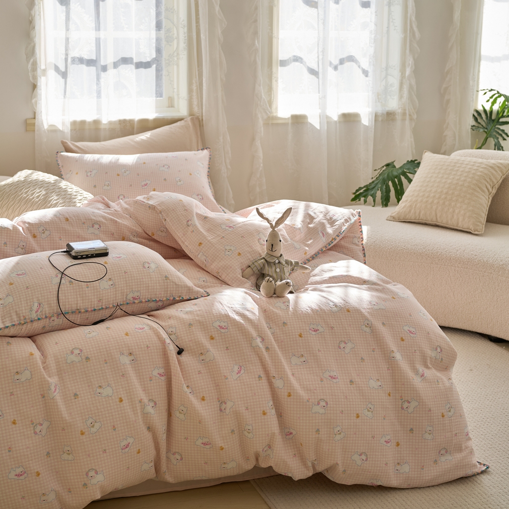 91家纺网 家纺一手货源 找家纺 洋铭区（原狠狠爱） 2025新款A类全棉双层纱四件套 乐乐粉兔