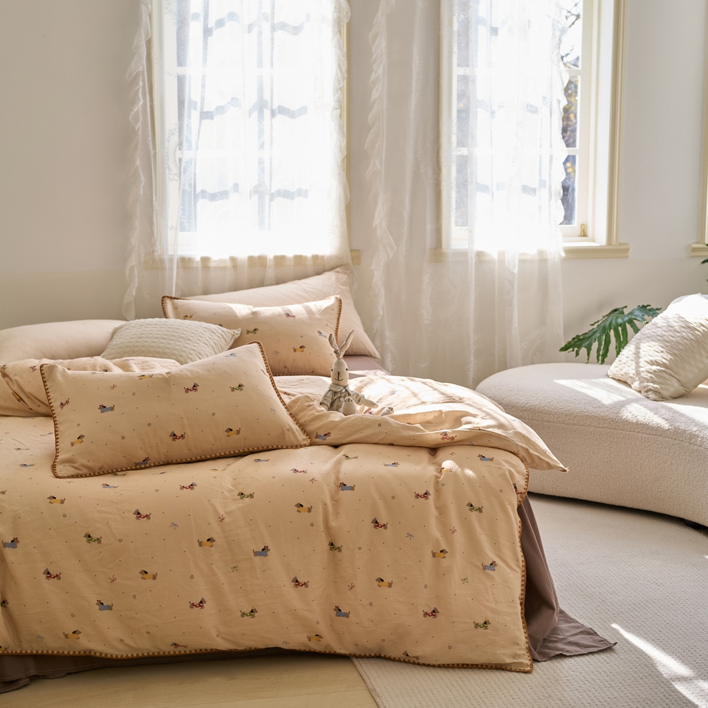 91家纺网 家纺一手货源 找家纺 洋铭区（原狠狠爱） 2025新款A类全棉双层纱四件套 爱心狗狗