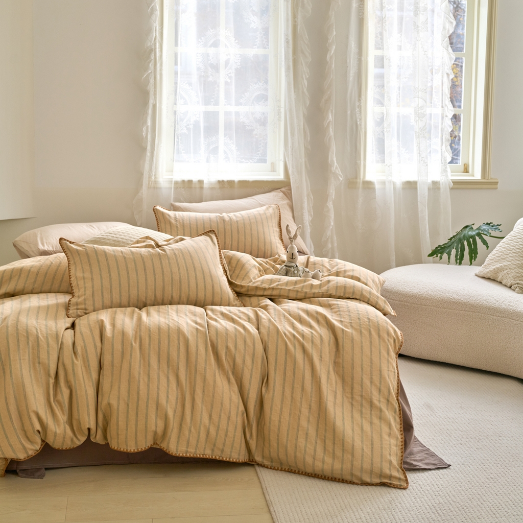 91家纺网 家纺一手货源 找家纺 洋铭区（原狠狠爱） 2025新款A类全棉双层纱四件套 优雅棕条