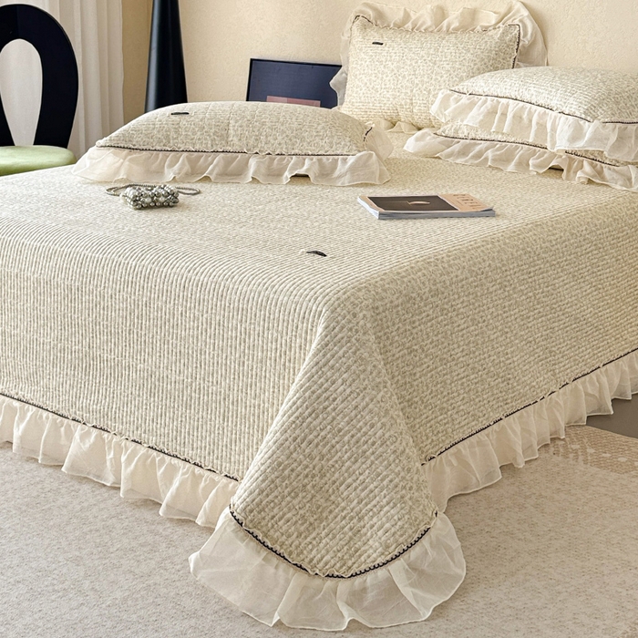 蓝邻家纺 2025春夏新款全棉纯棉双层纱织带款床盖-场景二 床盖-蔷薇花露-绿