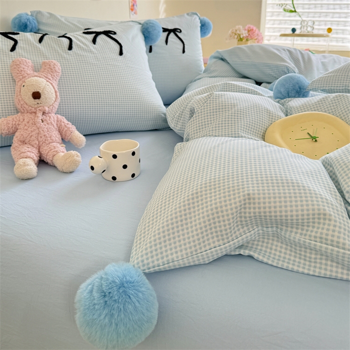 91家纺网 家纺一手货源 找家纺 （总）多品家纺 2025新款ins奶油风刺绣枕套毛球款水洗棉四件套