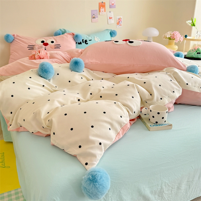 91家纺网 家纺一手货源 找家纺 多品家纺 2025新款ins奶油风刺绣枕套毛球款水洗棉四件套 洛熙