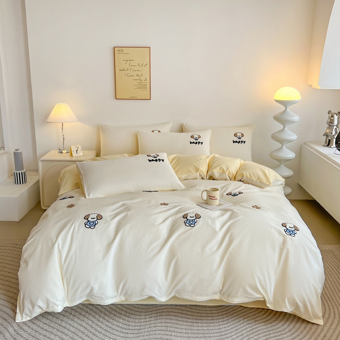 91家纺网 家纺一手货源 找家纺 小懒猪 2025新款全棉纯棉水洗棉毛巾绣四件套(提供买家秀） 萌宠白奶油