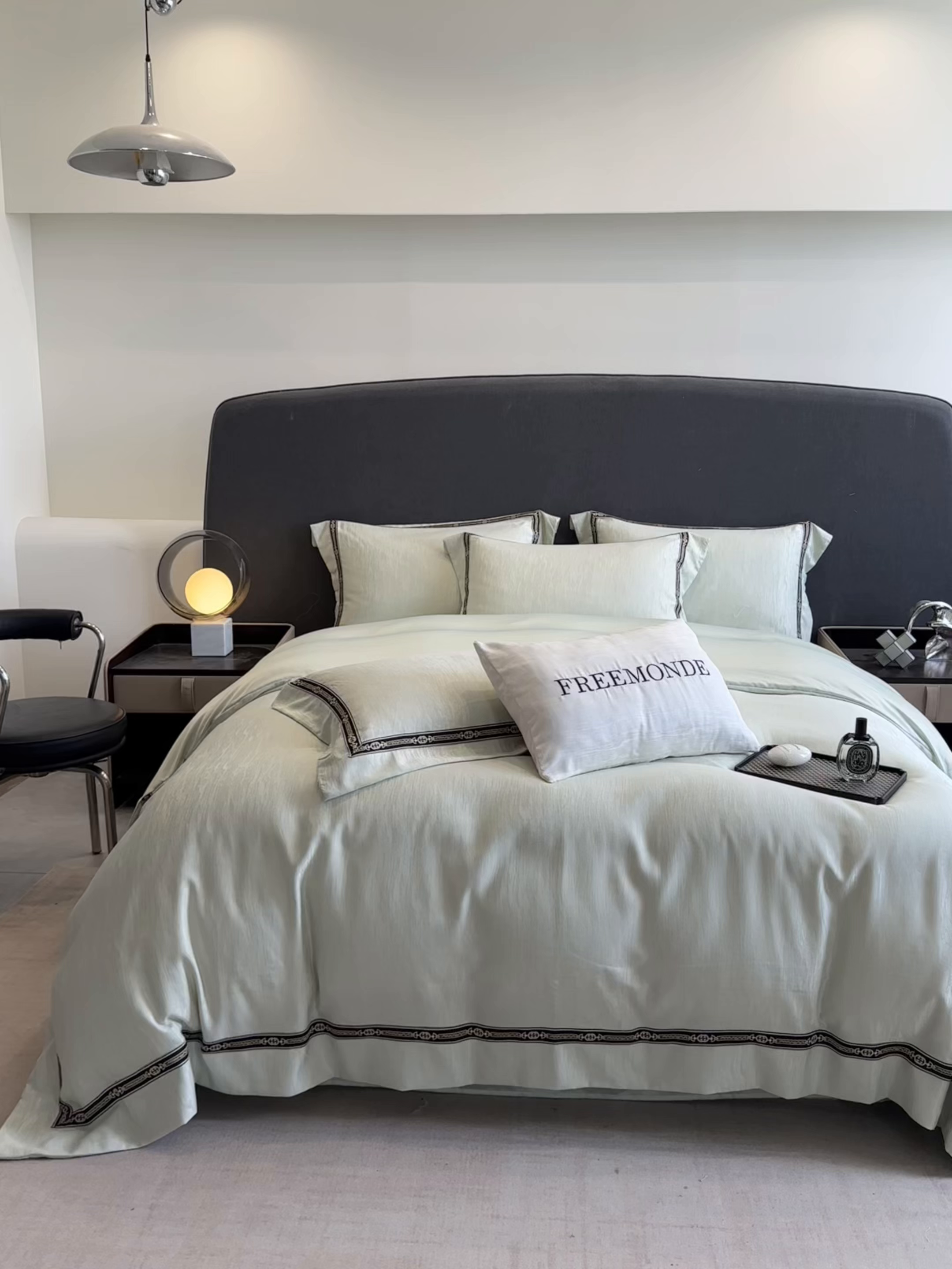 91家纺网 家纺一手货源 找家纺 帝王家纺 2025轻奢风双面水洗天丝提花刺绣四件套夏季冰丝床单被套 嫩绿