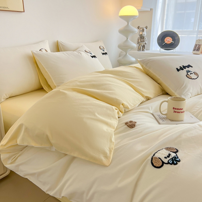 91家纺网 家纺一手货源 找家纺 小懒猪 2025新款全棉纯棉水洗棉毛巾绣四件套(提供买家秀） 萌宠白奶油