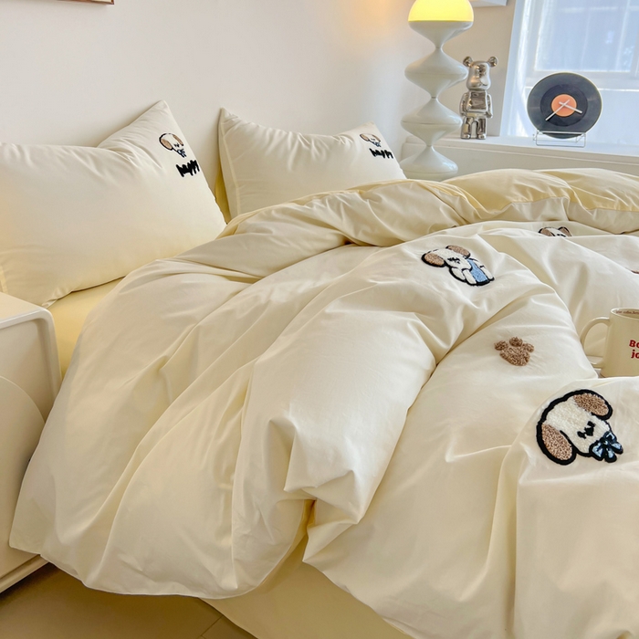 91家纺网 家纺一手货源 找家纺 小懒猪 2025新款全棉纯棉水洗棉毛巾绣四件套(提供买家秀） 萌宠白奶油