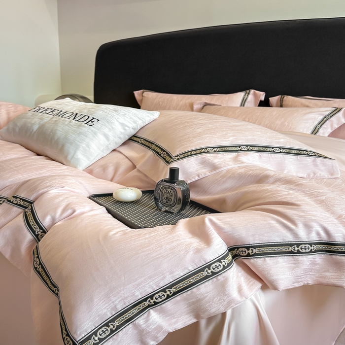 91家纺网 家纺一手货源 找家纺 帝王家纺 2025轻奢风双面水洗天丝提花刺绣四件套夏季冰丝床单被套 藕粉