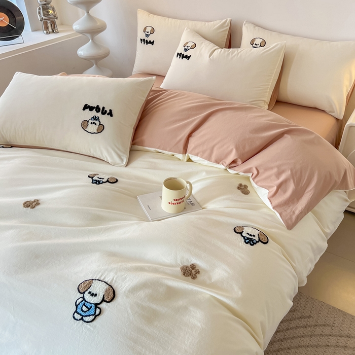 91家纺网 家纺一手货源 找家纺 小懒猪 2025新款全棉纯棉水洗棉毛巾绣四件套(提供买家秀） 萌宠白桃粉