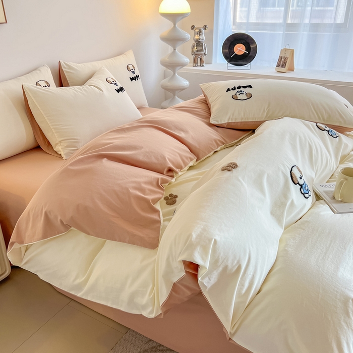 91家纺网 家纺一手货源 找家纺 小懒猪 2025新款全棉纯棉水洗棉毛巾绣四件套(提供买家秀） 萌宠白桃粉