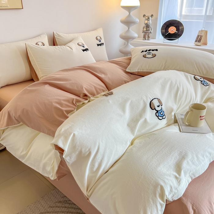 91家纺网 家纺一手货源 找家纺 小懒猪 2025新款全棉纯棉水洗棉毛巾绣四件套(提供买家秀） 萌宠白桃粉