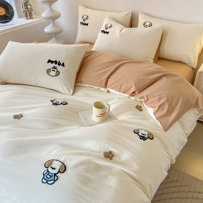 91家纺网 家纺一手货源 找家纺 小懒猪 2025新款全棉纯棉水洗棉毛巾绣四件套(提供买家秀） 萌宠白棕