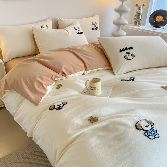 91家纺网 家纺一手货源 找家纺 小懒猪 2025新款全棉纯棉水洗棉毛巾绣四件套(提供买家秀） 萌宠白棕