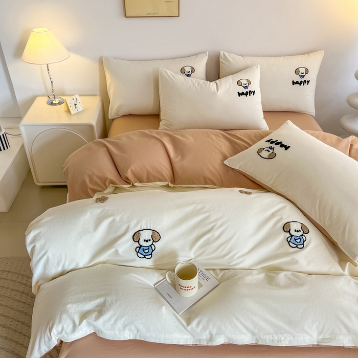 91家纺网 家纺一手货源 找家纺 小懒猪 2025新款全棉纯棉水洗棉毛巾绣四件套(提供买家秀） 萌宠白棕