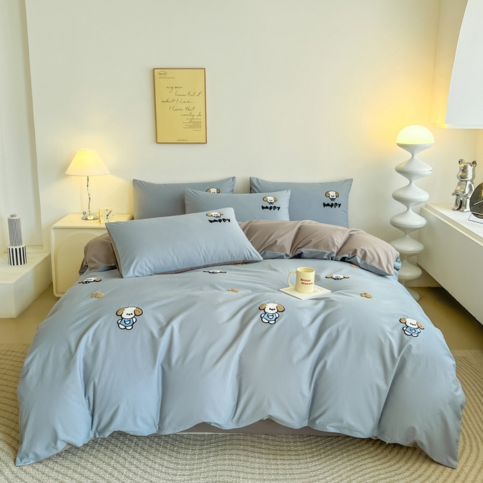 91家纺网 家纺一手货源 找家纺 小懒猪 2025新款全棉纯棉水洗棉毛巾绣四件套(提供买家秀） 萌宠浅蓝灰