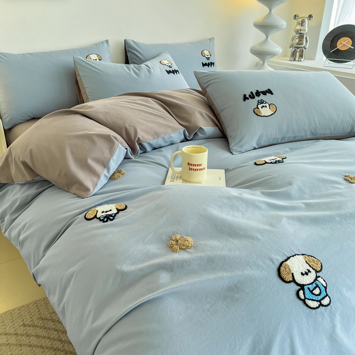 91家纺网 家纺一手货源 找家纺 小懒猪 2025新款全棉纯棉水洗棉毛巾绣四件套(提供买家秀） 萌宠浅蓝灰