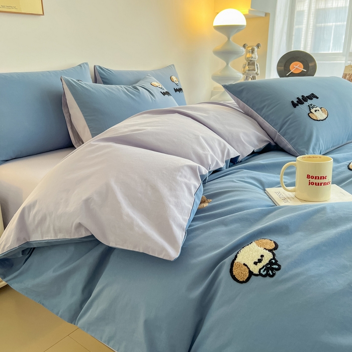 91家纺网 家纺一手货源 找家纺 小懒猪 2025新款全棉纯棉水洗棉毛巾绣四件套(提供买家秀） 萌宠深蓝灰