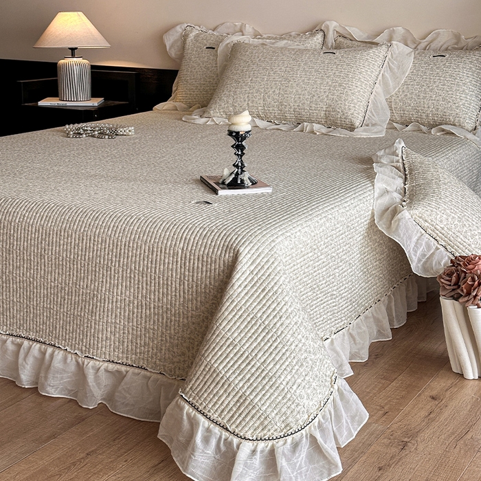 蓝邻家纺 2025春夏新款全棉纯棉双层纱织带款床盖-场景一 床盖-蔷薇花露-绿