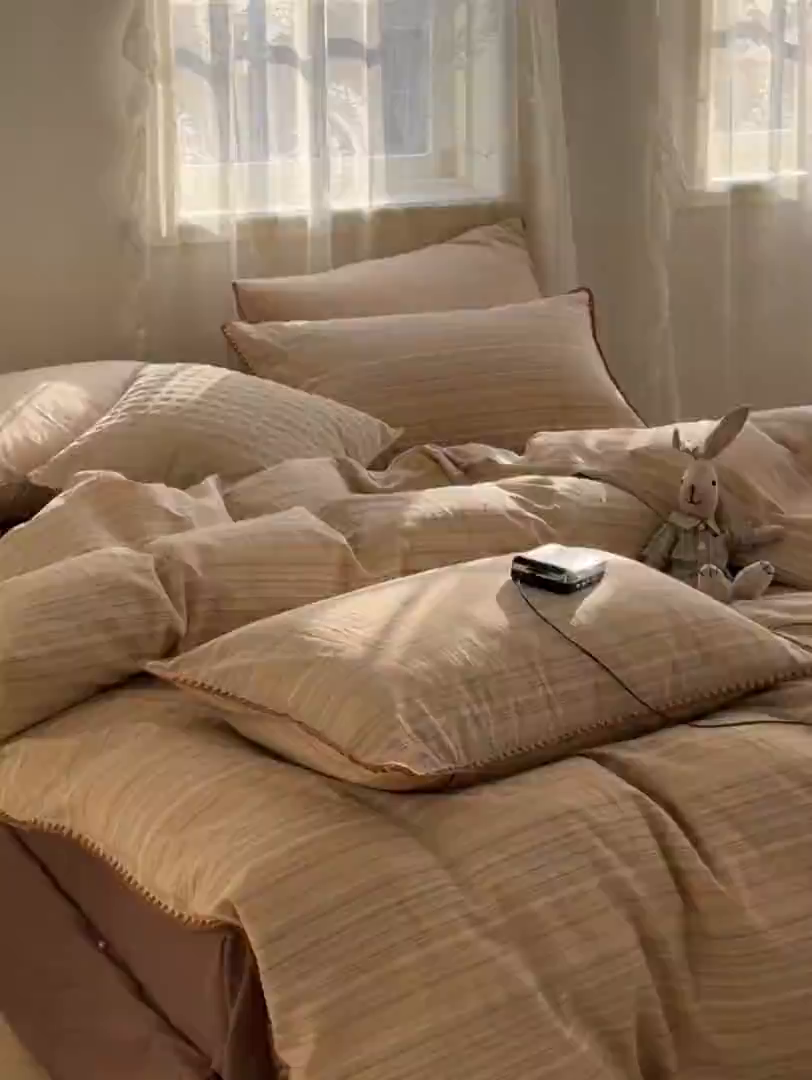 91家纺网 家纺一手货源 找家纺 洋铭区（原狠狠爱） 2025新款A类全棉双层纱四件套 波斯彩条