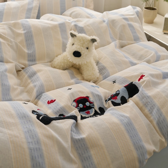 91家纺网 家纺一手货源 找家纺 （总）洋铭区（原狠狠爱） 2025新款A类全棉双层纱毛巾绣四件套