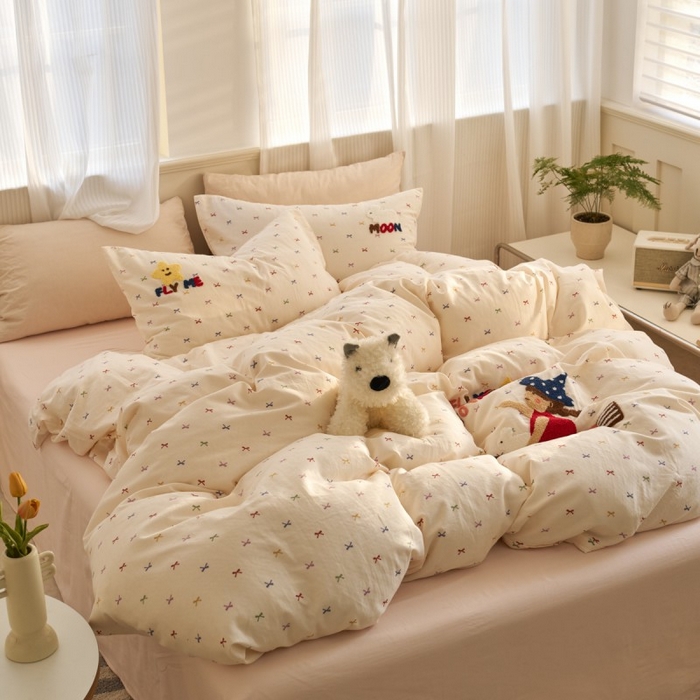 91家纺网 家纺一手货源 找家纺 洋铭区（原狠狠爱） 2025新款A类全棉双层纱毛巾绣四件套 魔法女孩