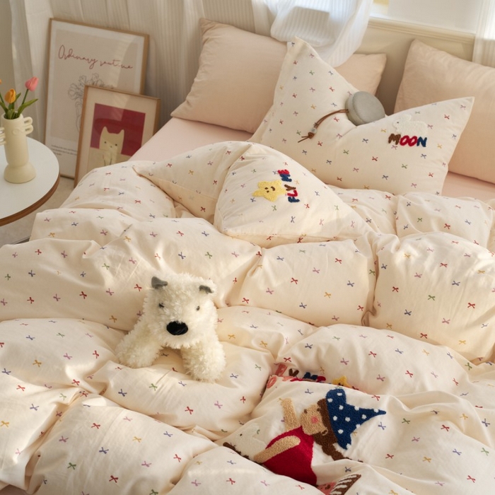 91家纺网 家纺一手货源 找家纺 洋铭区（原狠狠爱） 2025新款A类全棉双层纱毛巾绣四件套 魔法女孩